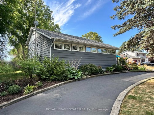 102 Jarrett Place, Haldimand, ON - Outdoor