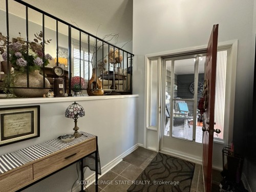 102 Jarrett Place, Haldimand, ON - Indoor Photo Showing Other Room