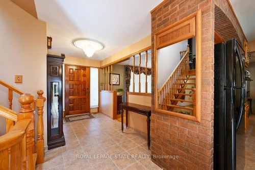 53 Glover Road, Hamilton, ON - Indoor Photo Showing Other Room