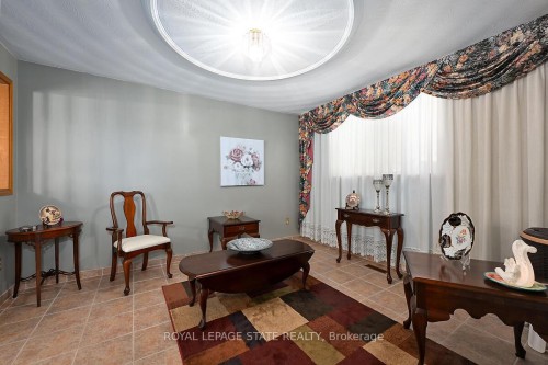 53 Glover Road, Hamilton, ON - Indoor Photo Showing Other Room