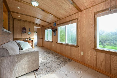 53 Glover Road, Hamilton, ON - Indoor Photo Showing Other Room