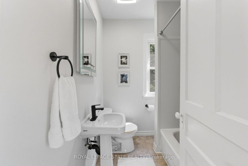 13 Bruce Street, Hamilton, ON 