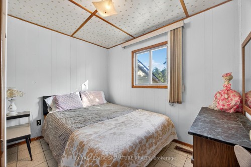 81-77 Bass Bay Drive, Tay, ON - Indoor Photo Showing Bedroom