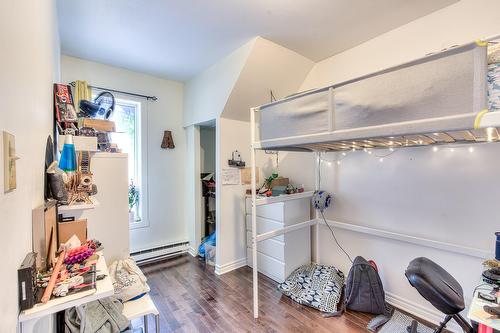 Bedroom - 8031  - 8035 Rue St-Hubert, Montréal (Villeray/Saint-Michel/Parc-Extension), QC - Indoor