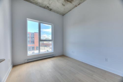 Chambre à coucher - 310-1971 Rue Du Havre, Montréal (Ville-Marie), QC - Indoor Photo Showing Other Room