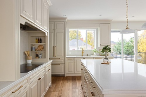 135 Passmore St, Victoria, BC 