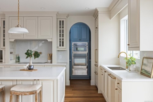 135 Passmore St, Victoria, BC 