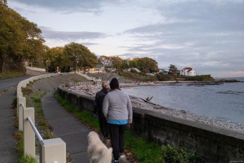 135 Passmore St, Victoria, BC 