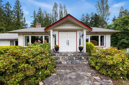 3367 Trans Canada Hwy, Cobble Hill, BC 