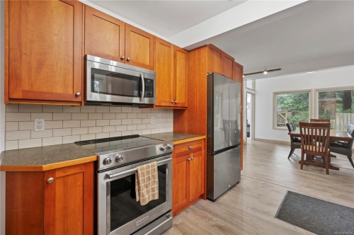 3844 Sutil Rd, Campbell River, BC 