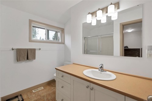 3844 Sutil Rd, Campbell River, BC 