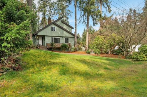 3844 Sutil Rd, Campbell River, BC 