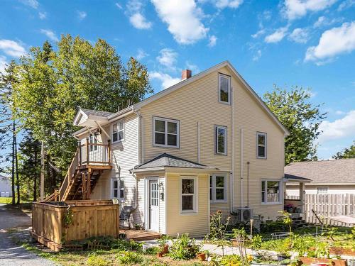 4 & 6 Hemlock Street, Dartmouth, NS 