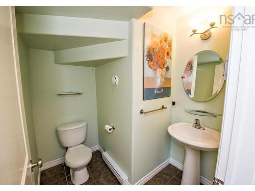 37 Brigadier Court, Halifax, NS 