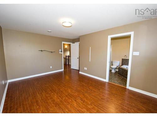 37 Brigadier Court, Halifax, NS 