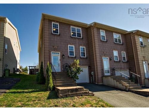 37 Brigadier Court, Halifax, NS 