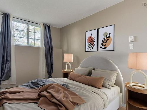 123 79 Collins Grove, Dartmouth, NS 