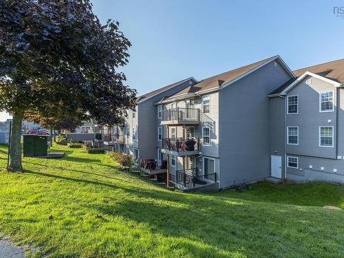 123 79 Collins Grove, Dartmouth, NS 