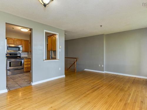 123 79 Collins Grove, Dartmouth, NS 