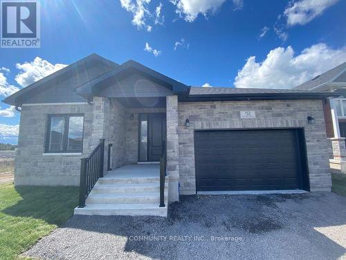 52 POTTER DRIVE  Loyalist, ON K0H 2H0