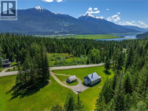 1734 Mt Begbie Road, Revelstoke, BC - Outdoor With View