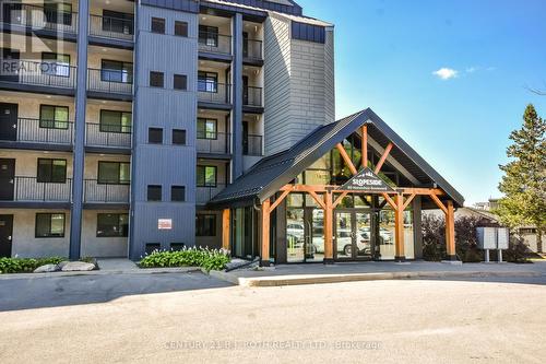Welcome to 80 Horseshoe Boulevard, Unit 406 - 406 - 80 Horseshoe Boulevard, Oro-Medonte, ON - Outdoor With Balcony With Facade