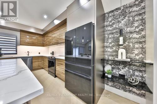 55 West 22Nd Street, Hamilton, ON - Indoor Photo Showing Other Room