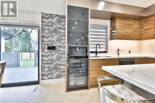 55 West 22Nd Street, Hamilton, ON - Indoor Photo Showing Other Room