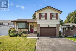 2335 WYANDOTTE DRIVE  Oakville, ON L6L 2T4