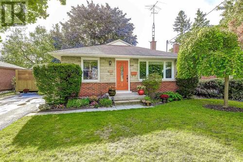 1216 DE QUINCY CRESCENT  Burlington, ON L7P 1E1