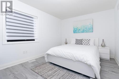 388 Klein Circle, Hamilton, ON - Indoor Photo Showing Bedroom