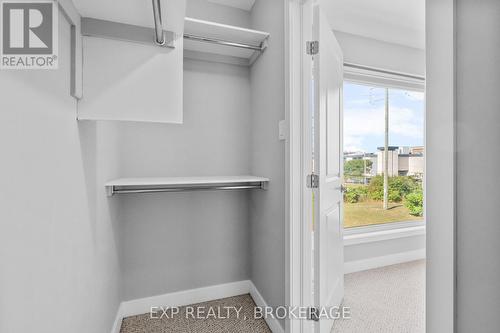 404 Terravita Private, Ottawa, ON - Indoor With Storage