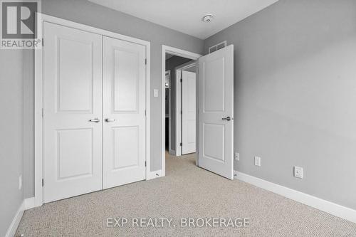 404 Terravita Private, Ottawa, ON - Indoor Photo Showing Other Room