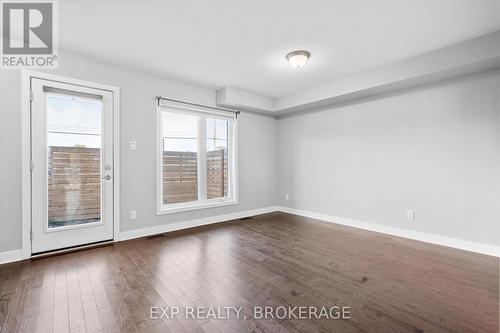 404 Terravita Private, Ottawa, ON - Indoor Photo Showing Other Room