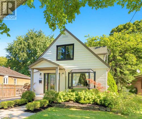 519 Regina Drive, Burlington, ON - Outdoor