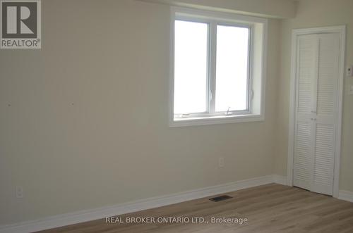 4 - 633785 63 Road, Grey Highlands, ON - Indoor Photo Showing Other Room