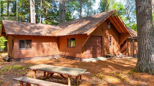 915 Madawaska River Drive, Madawaska Valley, ON - Outdoor