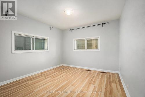 Unit 2 (ground floor duplex) - Bedroom - 309 Picton Avenue, Ottawa, ON - Indoor Photo Showing Other Room