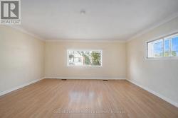 Unit 3 (upper floor duplex) - Living room - 