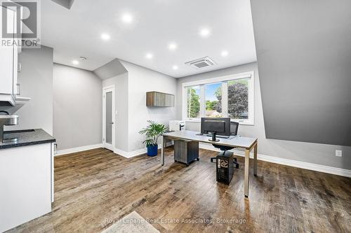 96 Delrex Boulevard, Halton Hills, ON - Indoor Photo Showing Office