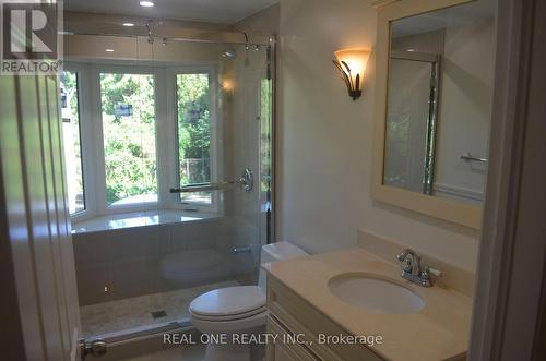 465 Woodland Acres Crescent, Vaughan, ON - Indoor Photo Showing Bathroom