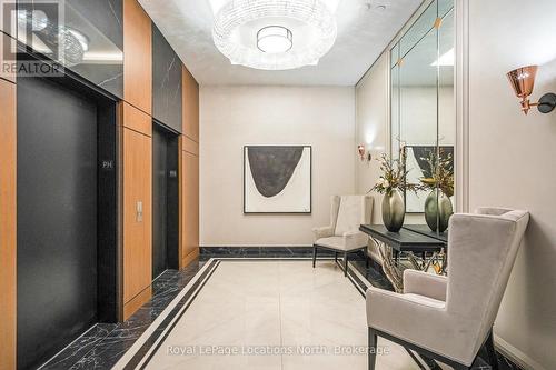 Ph609 - 1 Hume Street, Collingwood, ON - Indoor Photo Showing Other Room