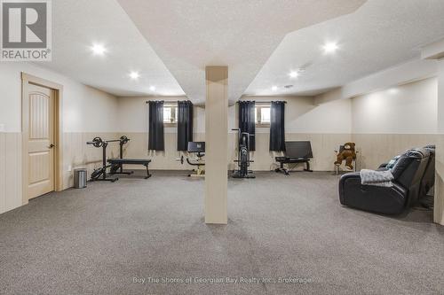 399 Dawson'S Side Road, Tiny, ON - Indoor