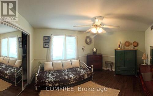 187 Terra Lou Drive, Lakeshore, ON - Indoor Photo Showing Bedroom