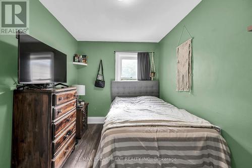 244 Cope Street, Hamilton, ON - Indoor Photo Showing Bedroom