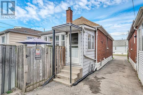 244 Cope Street, Hamilton, ON - Outdoor