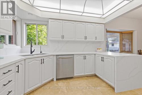 98 Hume Drive, Cambridge, ON - Indoor Photo Showing Kitchen With Double Sink