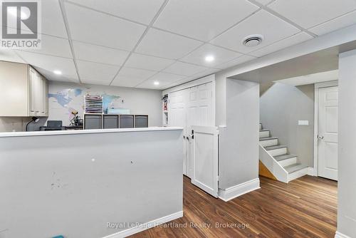 555 Raglan Street, Minto, ON - Indoor Photo Showing Other Room