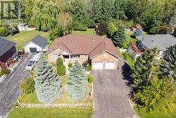 61 BROADVIEW STREET  Collingwood, ON L9Y 0X2