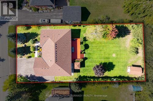 Generous 0.413-acre lot - 61 Broadview Street, Collingwood, ON - Outdoor With View